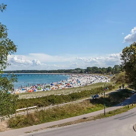 Duenenblick 46 公寓 *